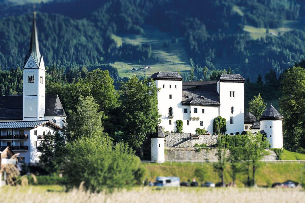Hotel Am Schloss Goldegg Buitenkant foto