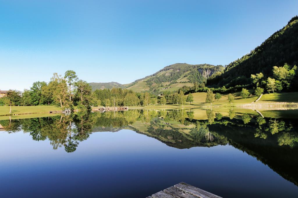 Hotel Am Schloss Goldegg Buitenkant foto